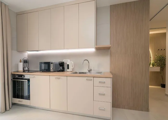 Appartement Modern Escape - Two Bedroom With Balcony *