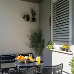 Modern Escape - Two Bedroom With Balcony Apartman Dubrovnik